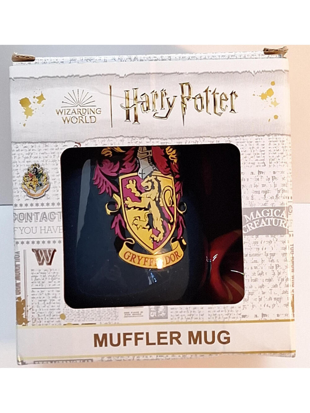 New Harry Potter Mug with Scarf  Gryffindor New Open Box  Approx. 450ml